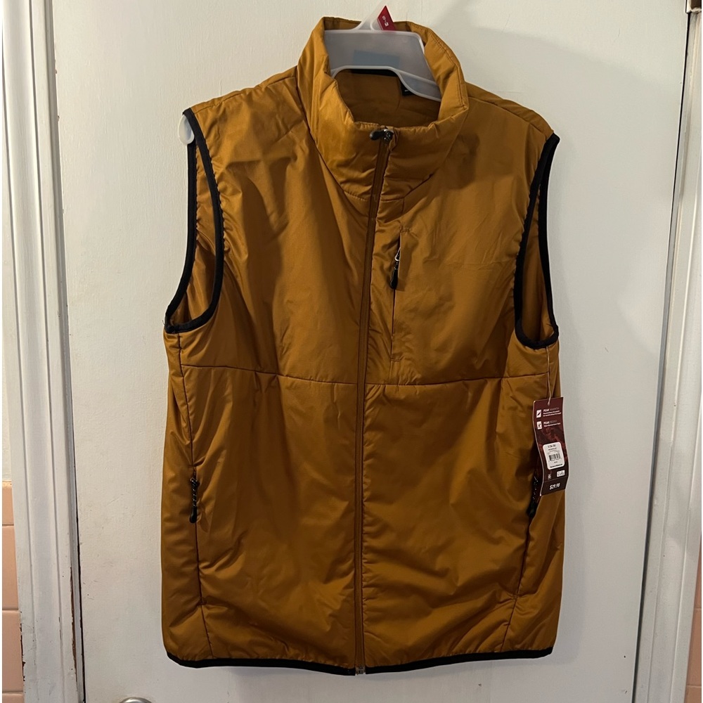 New men's Swiss tech vest